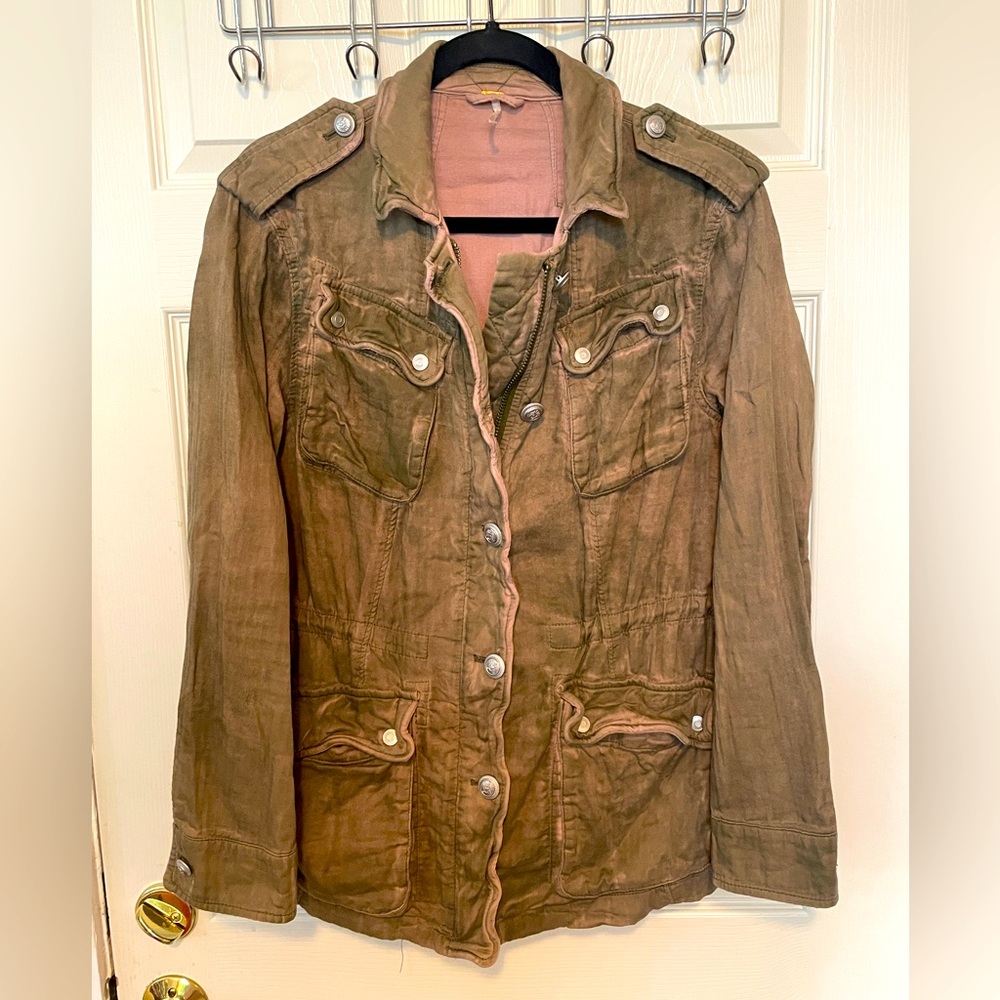 Free People distressed army jacket. Pink lining and wash. Size XS.